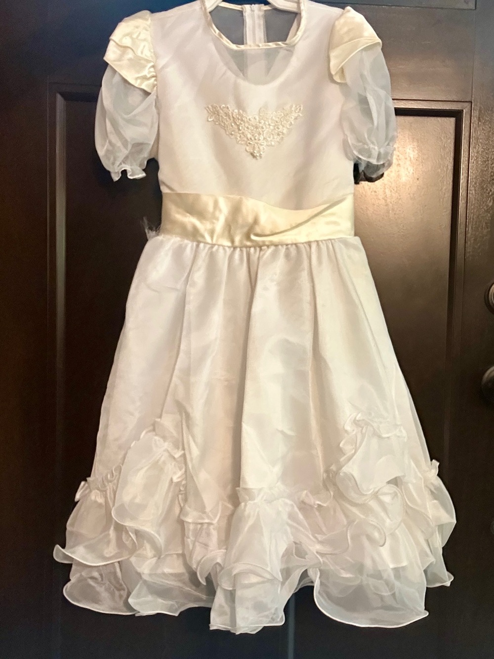 Vintage Sugar Plum White Dress Ruffled Sleeves and Hem Veil Head Band Size 14